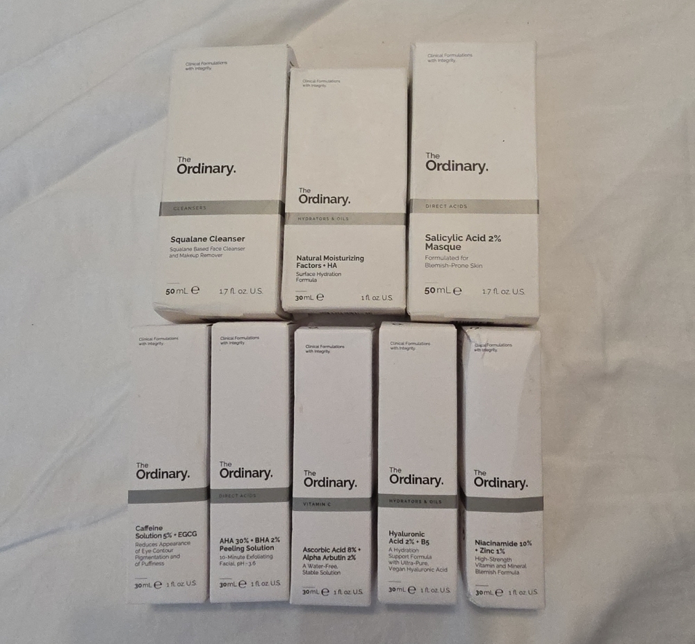 The Ordinary Skincare Set (8) — White